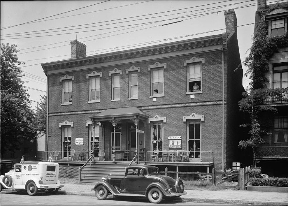 #34 Curtis Carter House, 100 East Main Street, Richmond, 1940s