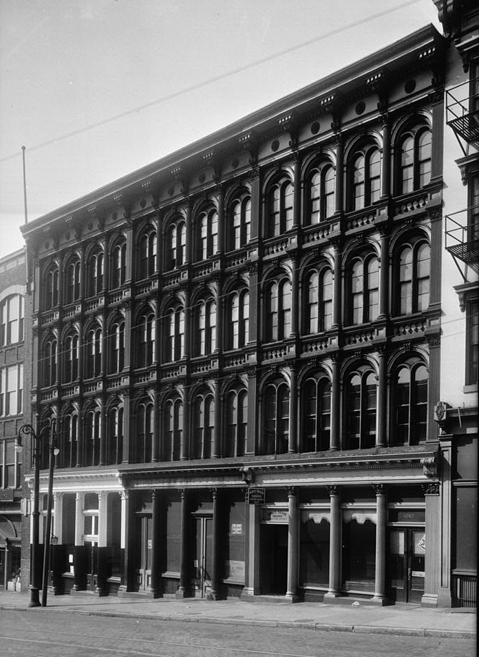 #38 Donnan-Asher Iron Front Building, 1207-1211 East Main Street, Richmond, 1940s
