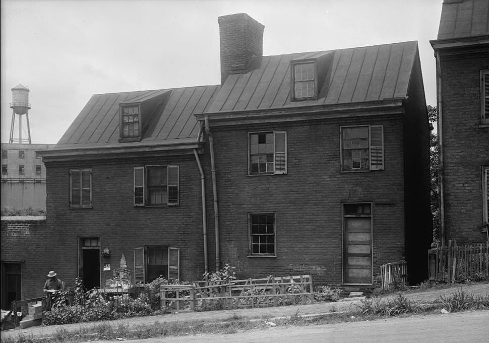 #39 212-214 South First Street (Double House), Richmond, 1940s