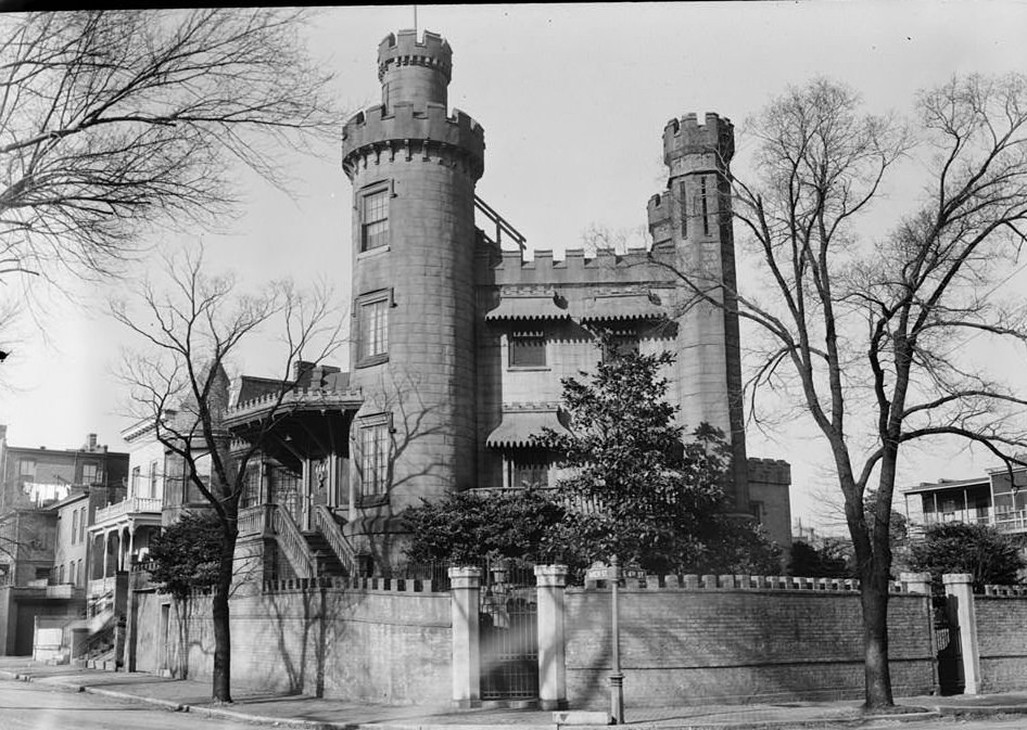 #45 Pratt’s Castle, 324 South Fourth Street, Richmond, 1940s