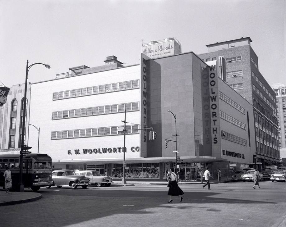 #170 The Woolworth’s at Fifth and Broad streets in downtown Richmond, 1957.