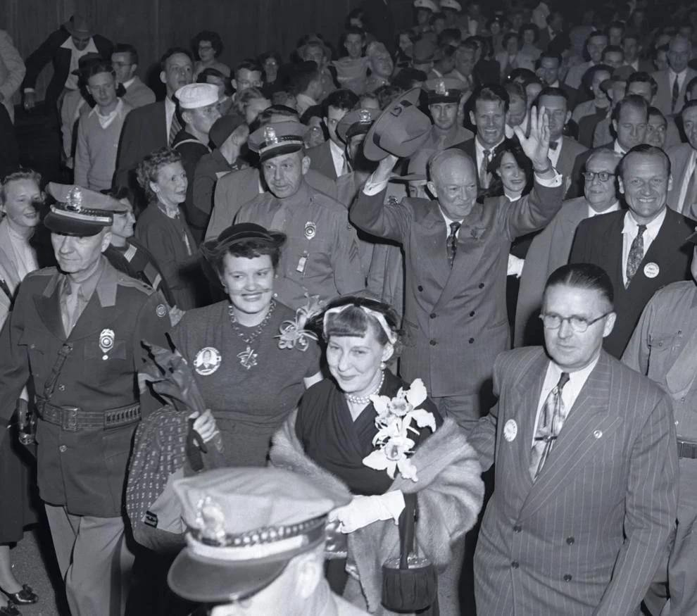 #208 Mamie Eisenhower, shown here in Richmond in the 1950s, glamorized cattleya orchid corsages like no first lady before or since.