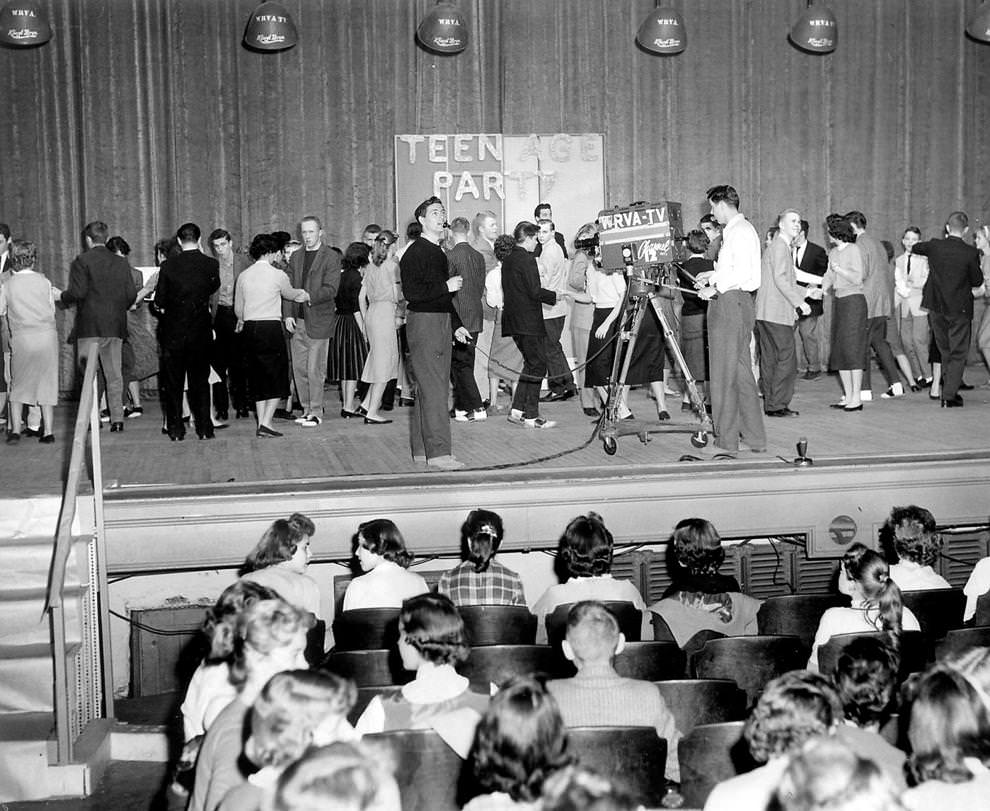 #224 “Teen Age Party,” a televised music and dancing show for the younger crowd, was broadcast on Saturdays from the WRVA Theatre in downtown Richmond, 1956.