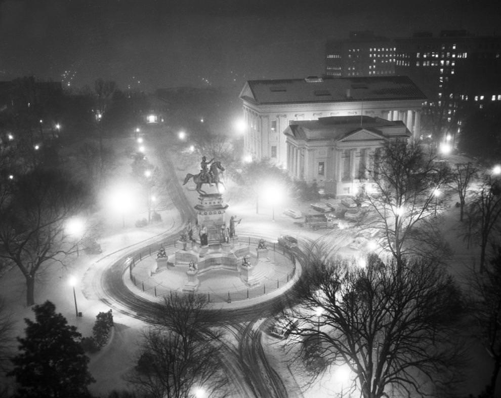#4 The Richmond area received about 7 inches of snow, creating a memorable nighttime image of the George Washington equestrian statue at Capitol Square downtown, 1958.