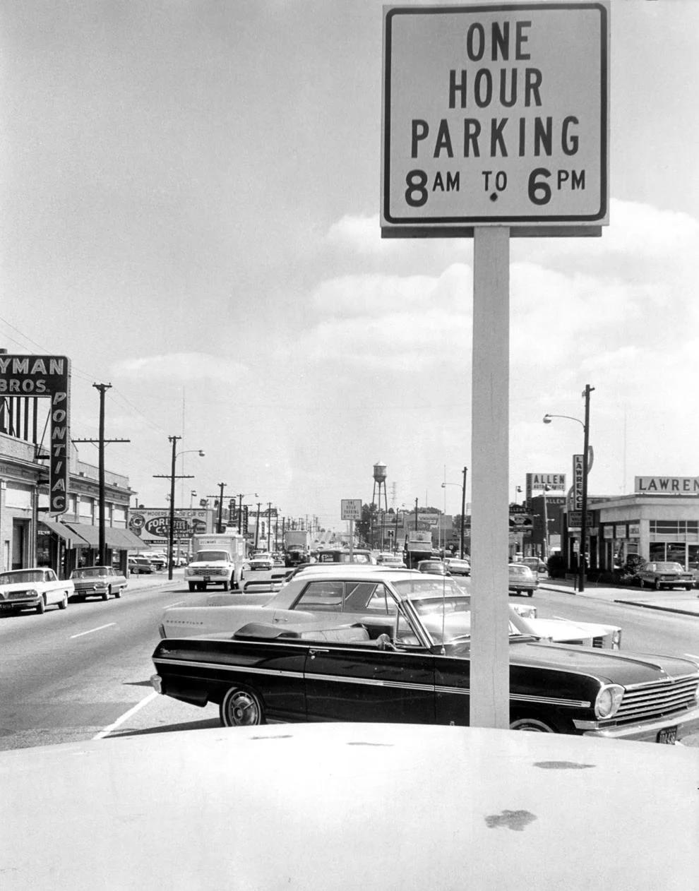 #112 A section of North Boulevard between Marshall and Leigh streets in Richmond that offered more than 30 parking spaces in the median, 1964.