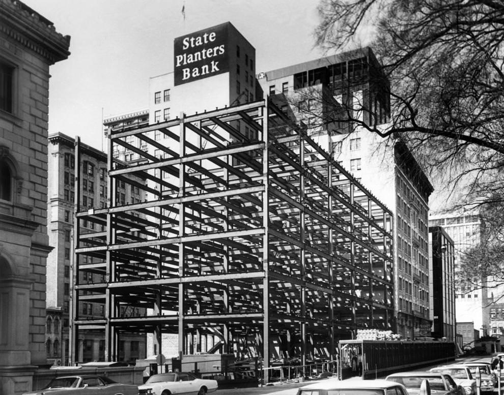 #144 Steel outlined a multistory addition to the State-Planters Bank of Commerce and Trusts headquarters at Ninth and Main streets in downtown Richmond, 1967.