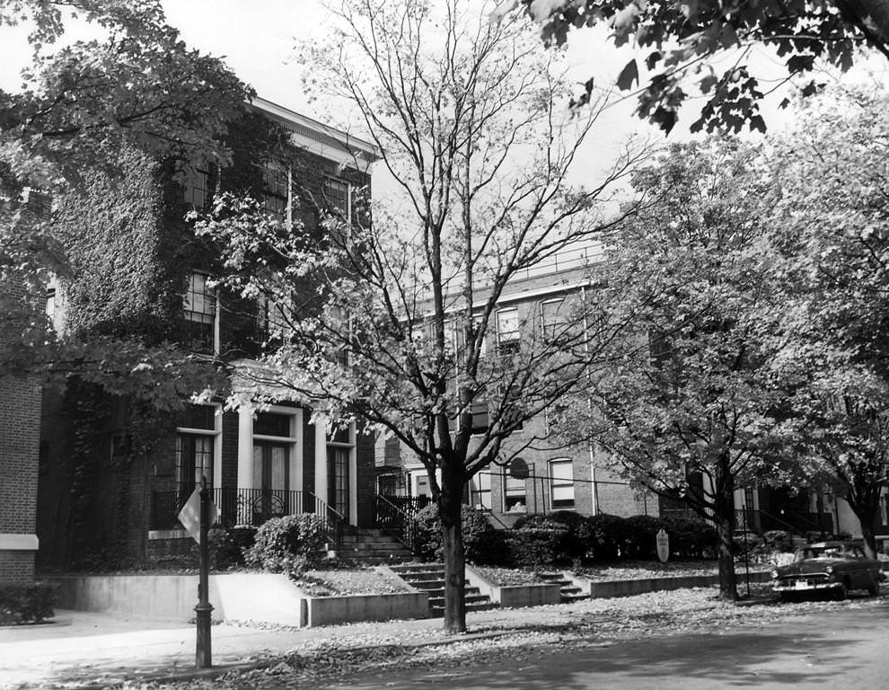#59 Collegiate School in the 1600 block of Monument Avenue in Richmond, 1969.