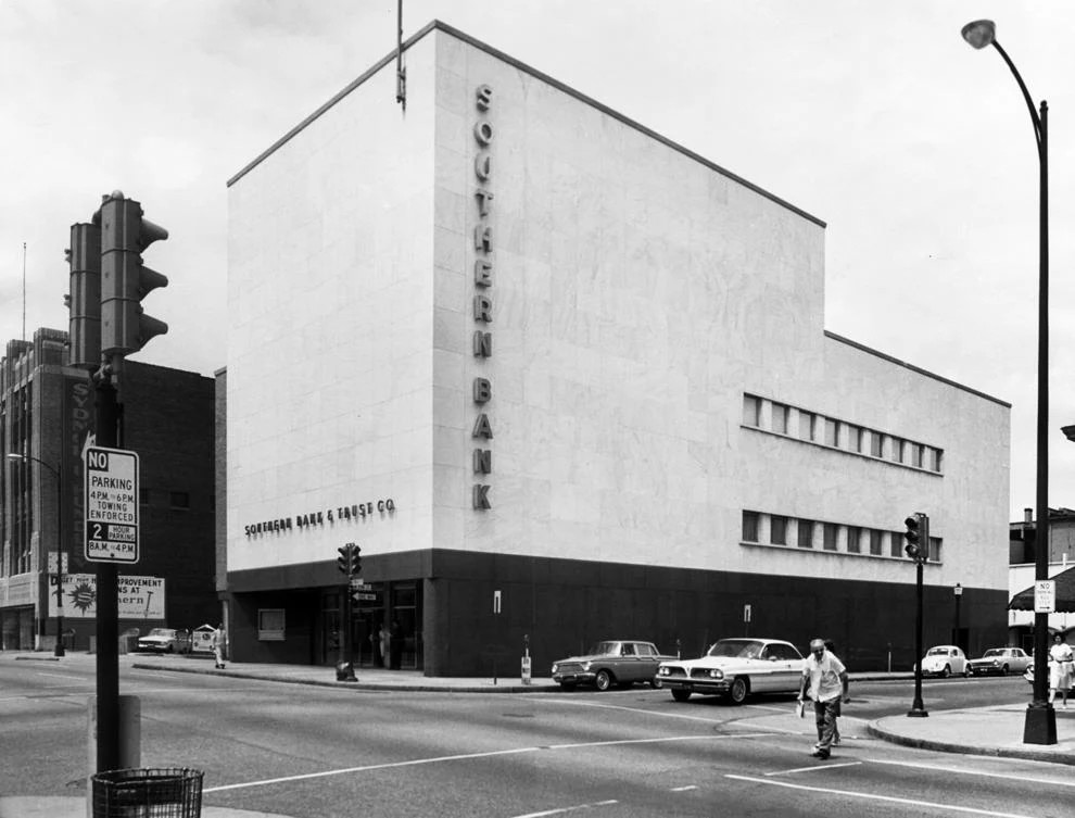 #70 Southern Bank & Trust’s main office at Second and Grace streets in downtown Richmond, 1964.