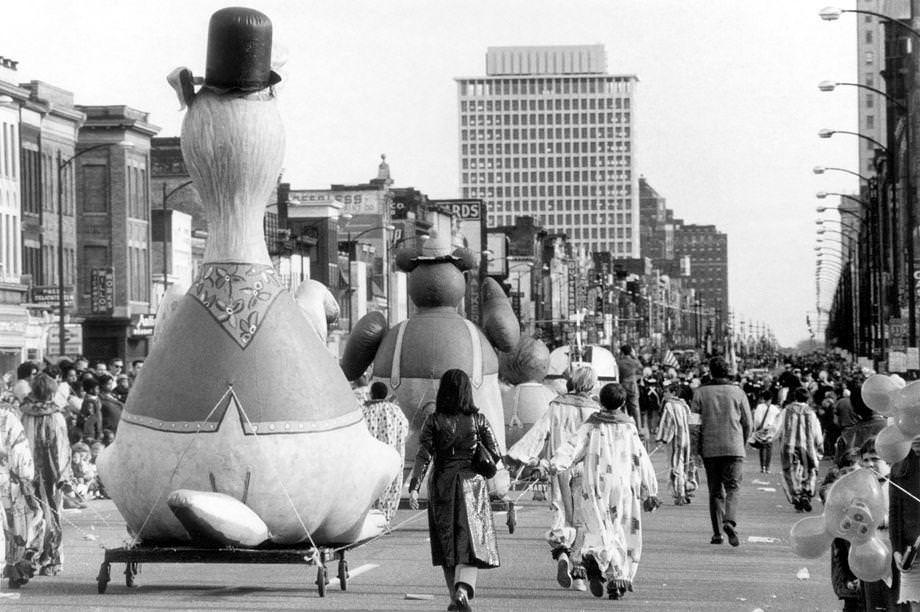 #159 The Thalhimers Toy Parade made its way through Richmond’s streets – this view is along Broad Street at Belvidere Street, 1970.