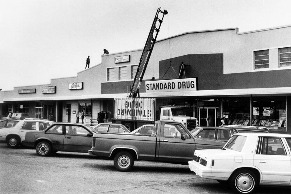 #100 A $50,000 façade renovation neared completion at the Village Shopping Center at Patterson Avenue and Three Chopt Road in Richmond, 1986