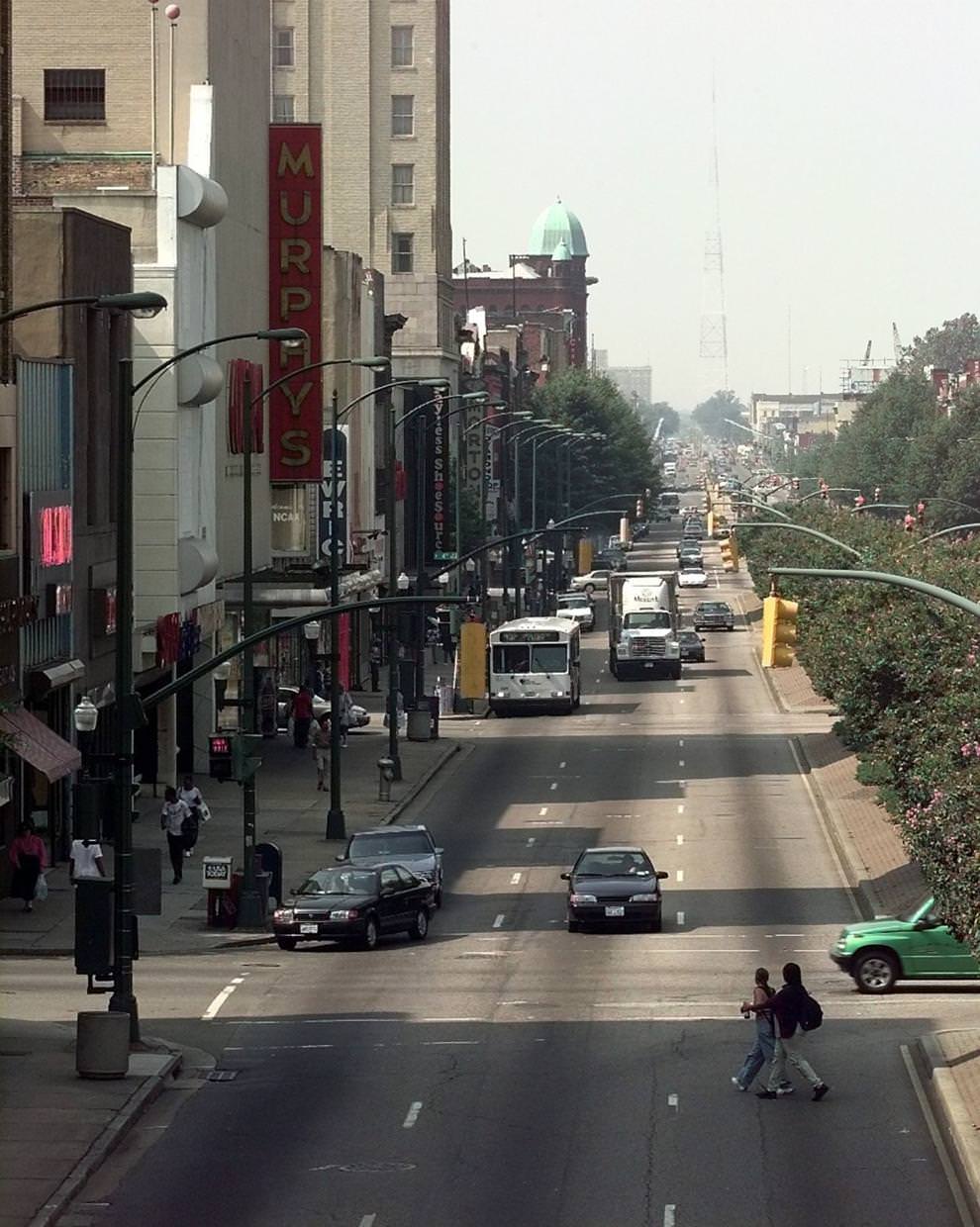 #36 Broad Street looking west from Sixth Street. September 17, 1997
