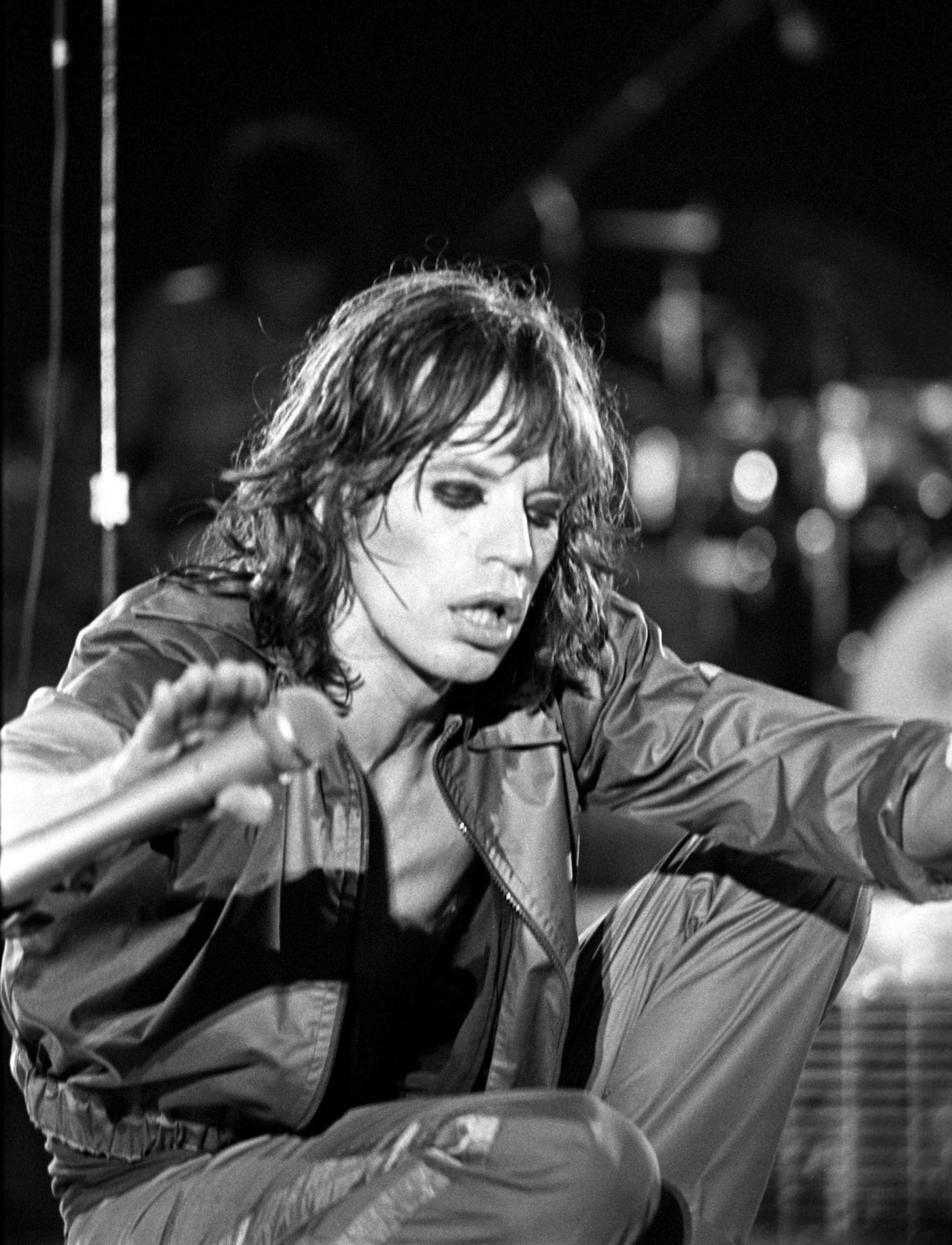 Mick Jagger performs on stage at Madison Square Garden during the band’s “Tour of America ’75” on July 23, 1975, in New York, New York.
