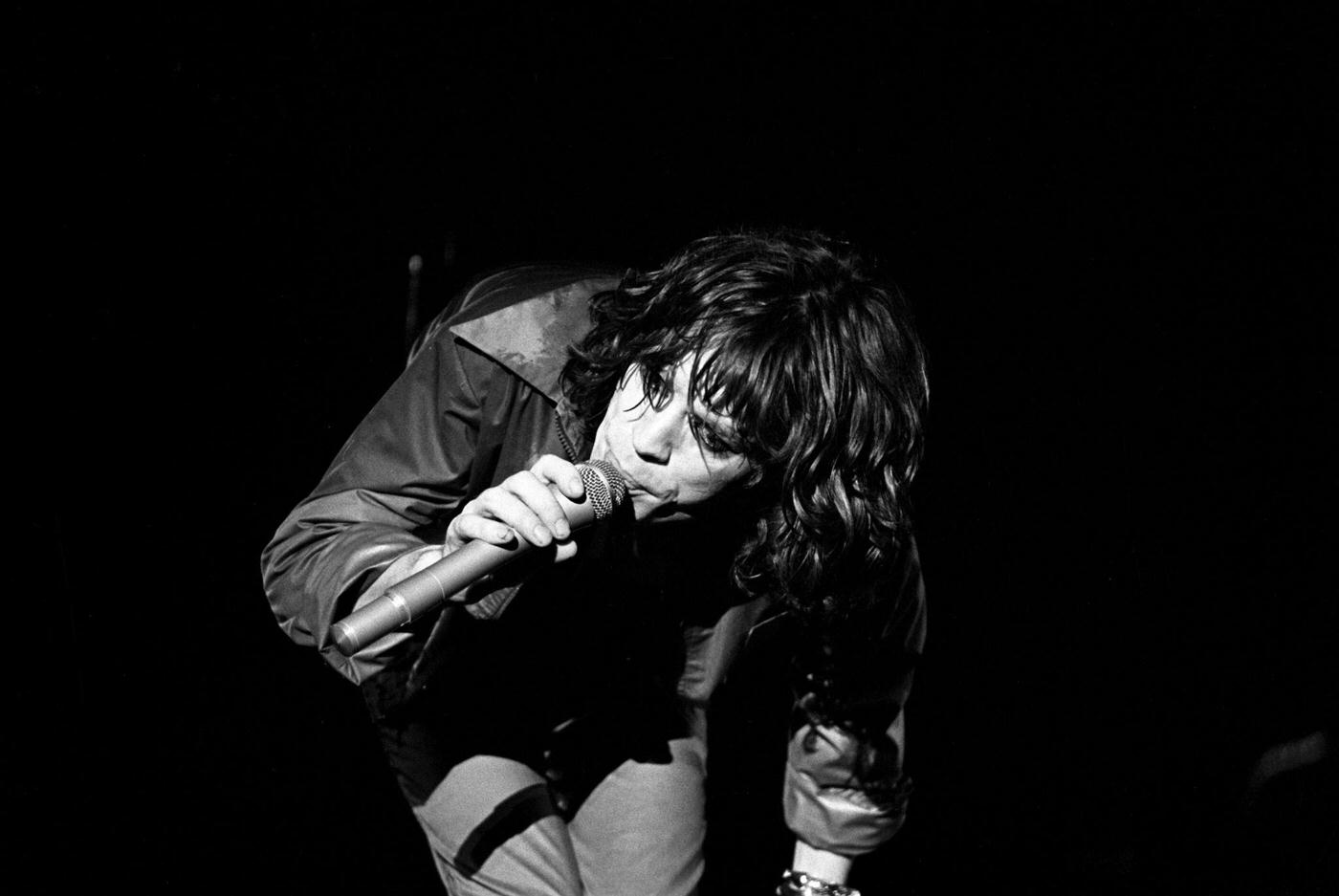 Mick Jagger performs on stage at Madison Square Garden during the band’s “Tour of America ’75” on July 23, 1975, in New York, New York.