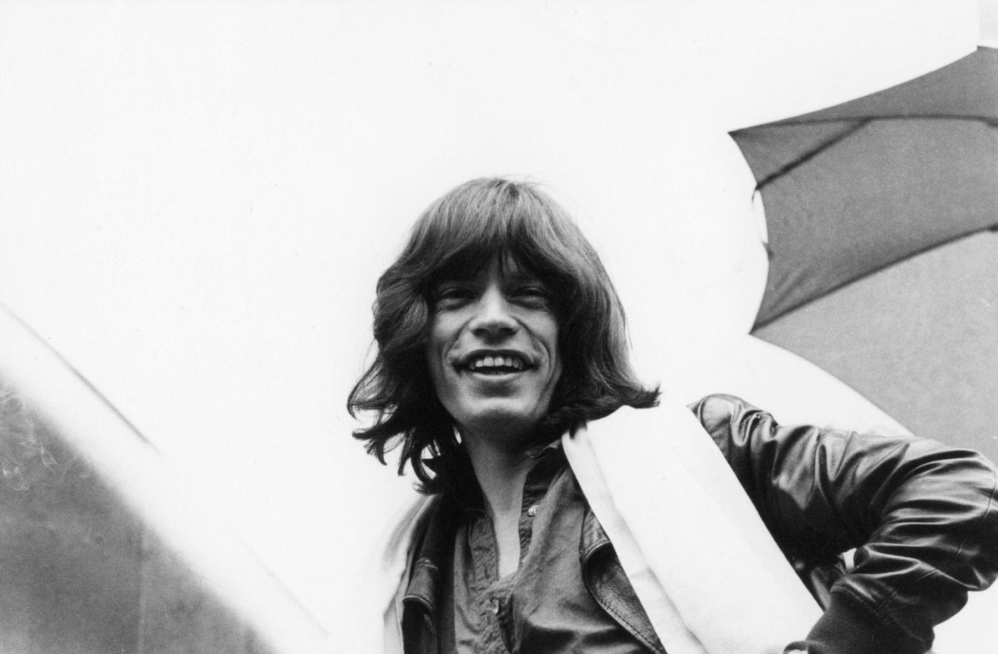 Mick Jagger announces the ‘Tour of the Americas ’75’ on a flatbed truck on 5th Avenue, New York, May 1975.