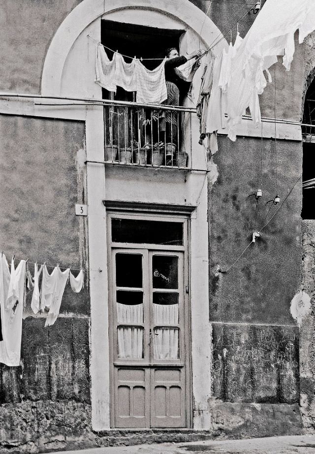 #25 Laundry day, Palermo, Sicily, 1973