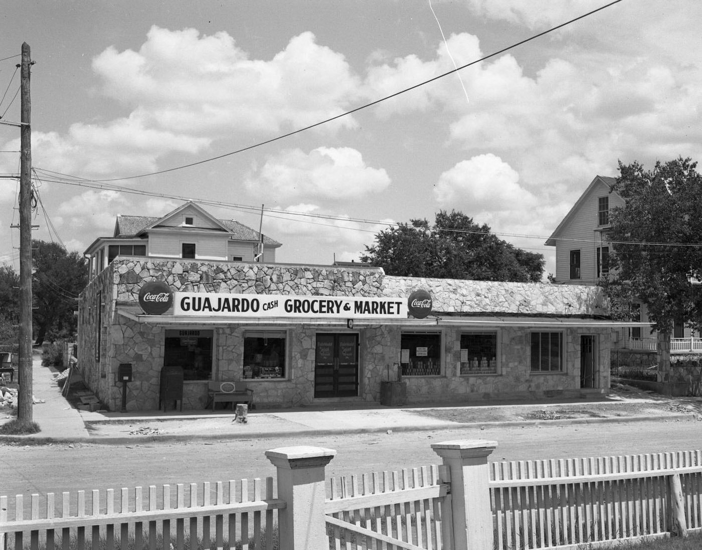 #83 Guajardo Grocery Building at 809 Lydia, 1950