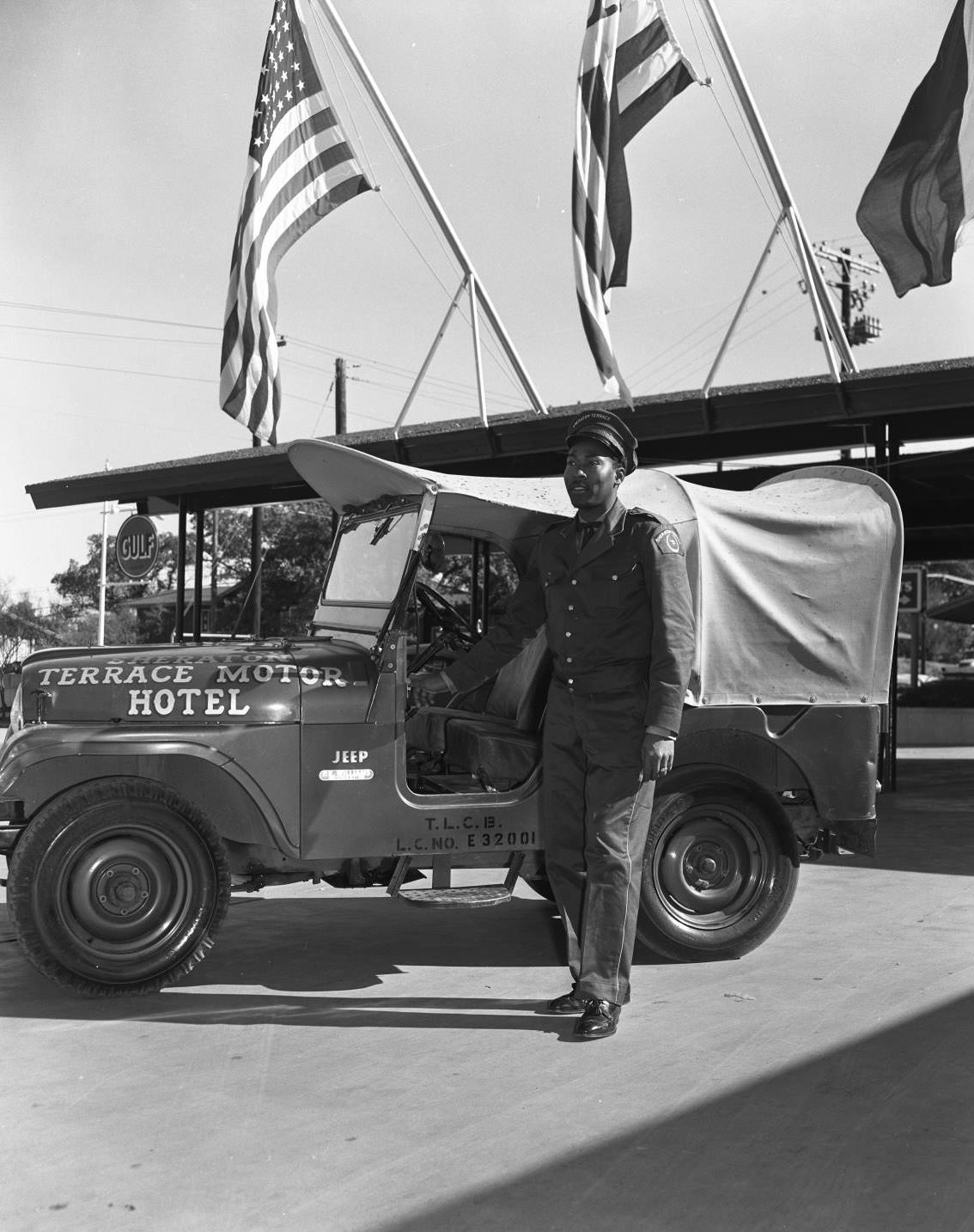 #100 Man Advertising Sheraton Terrace Motor Hotel, 1958.