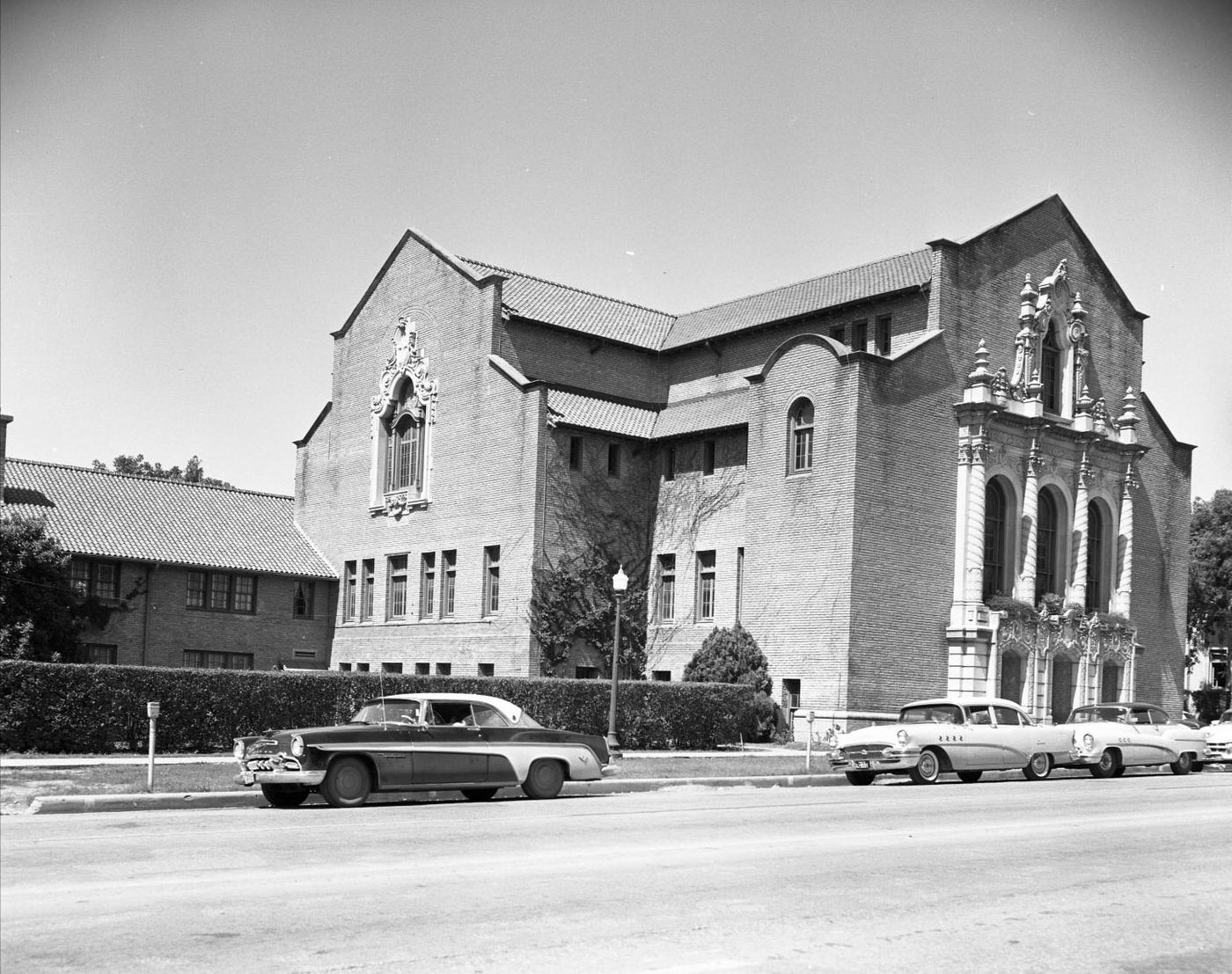 #220 Exterior of University Baptist Church Main Chapel, 1958.