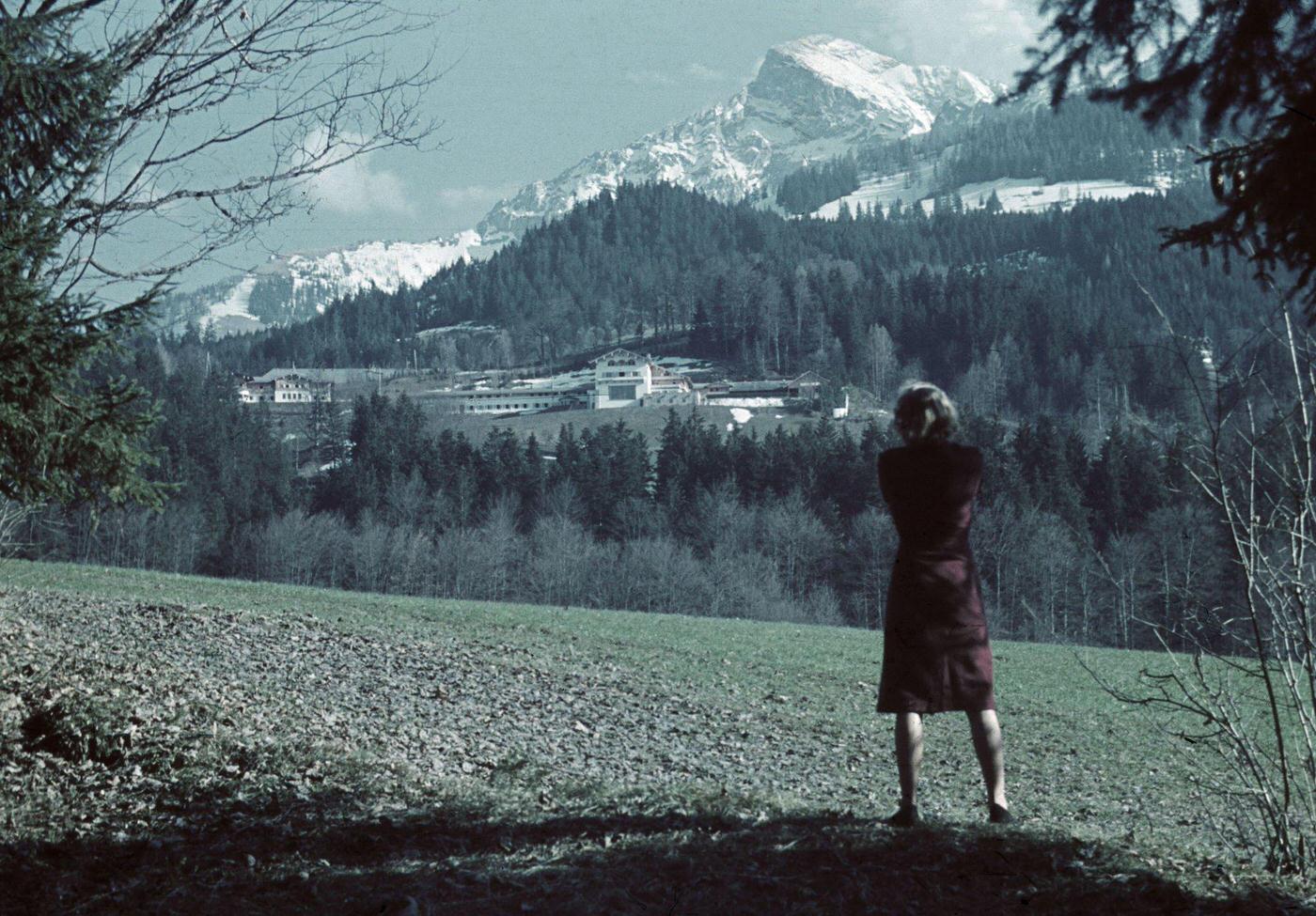 #24 Eva Braun takes a photograph of Hitler’s Bavarian retreat, Obersalzberg near Berchtesgaden, Germany, circa 1940