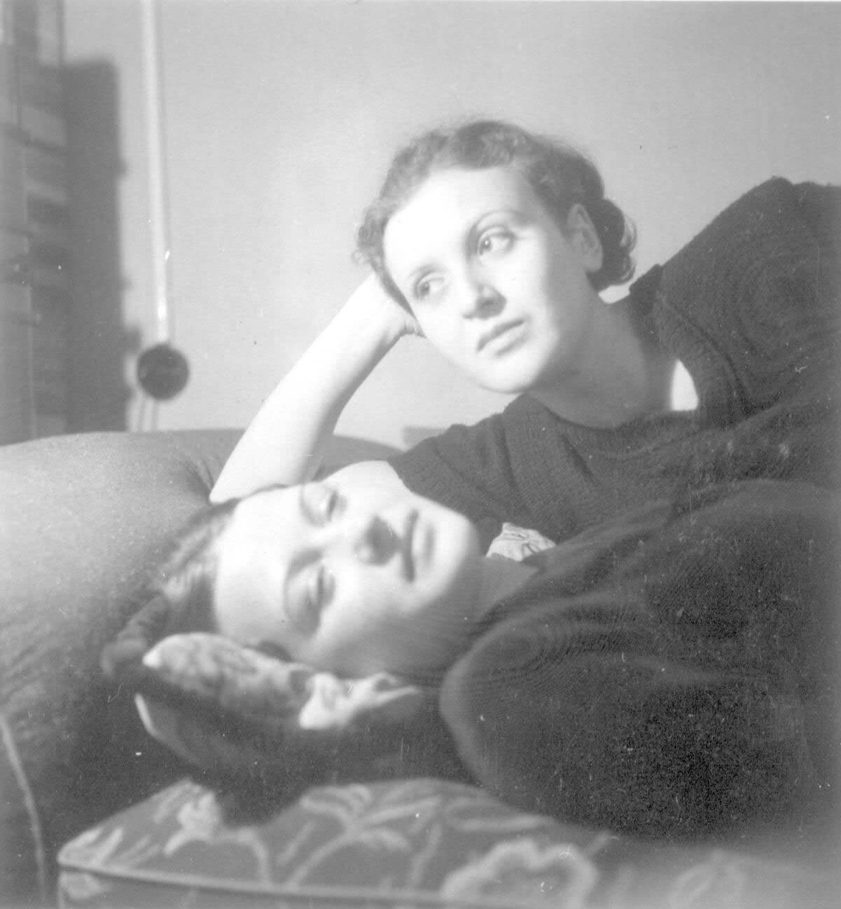 #51 Eva Braun, 1940s