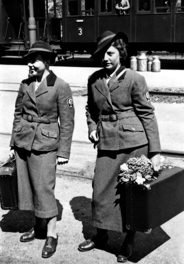 #38 Two German members of the RADwJ travelling by train, circa WWII