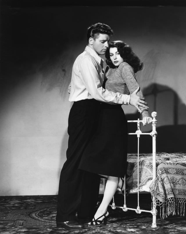 The Role That Changed Everything: Ava Gardner’s Breathtaking Performance in ‘The Killers’, 1946 Movi