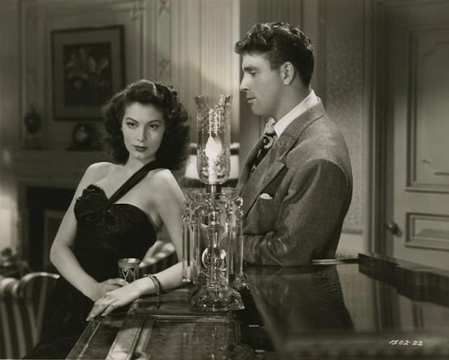 The Role That Changed Everything: Ava Gardner’s Breathtaking Performance in ‘The Killers’, 1946 Movi