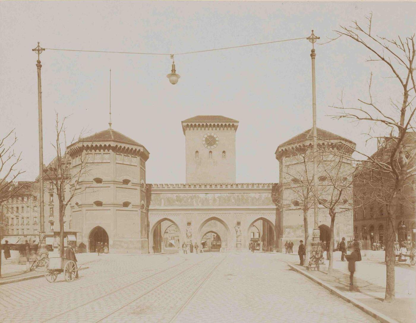 #57 Isarthor, Munich, 1880
