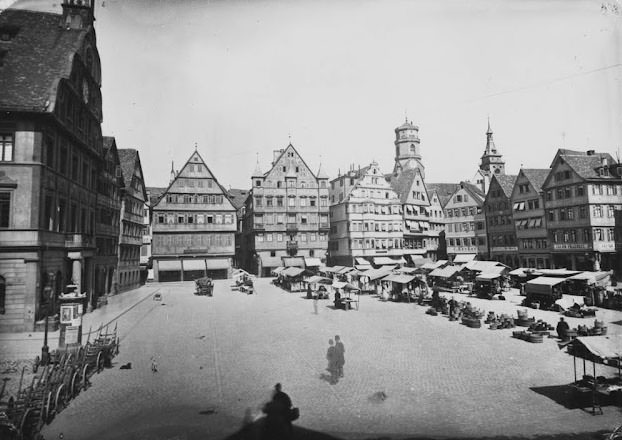 #8 Marktplatz, Stuttgart, 1881.