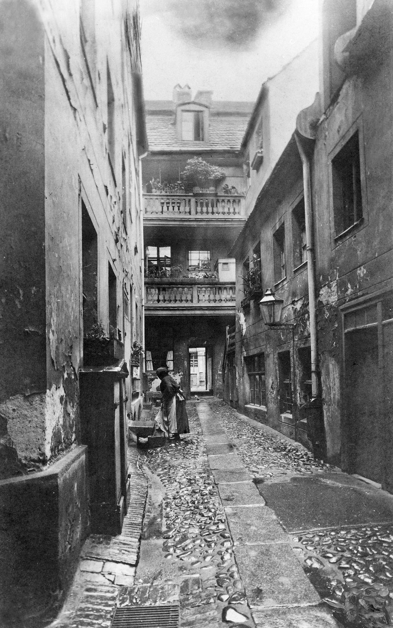 #29 Berlin: Alley in the Old City Centre