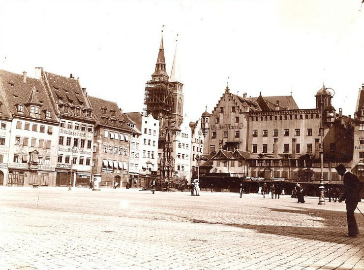 #95 Marketplace, Nuremberg