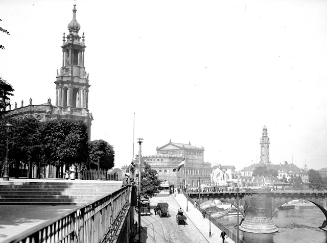 #107 City view of Dresden