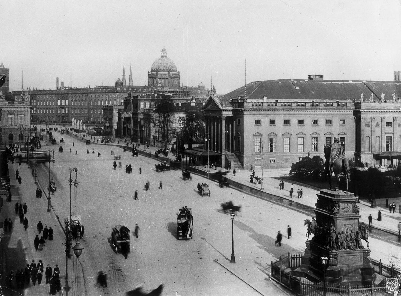 #57 View over the Royal Opera House, Kronprinzenpalais, and Stadtkommandantur to the City Palace in Berlin, 1901
