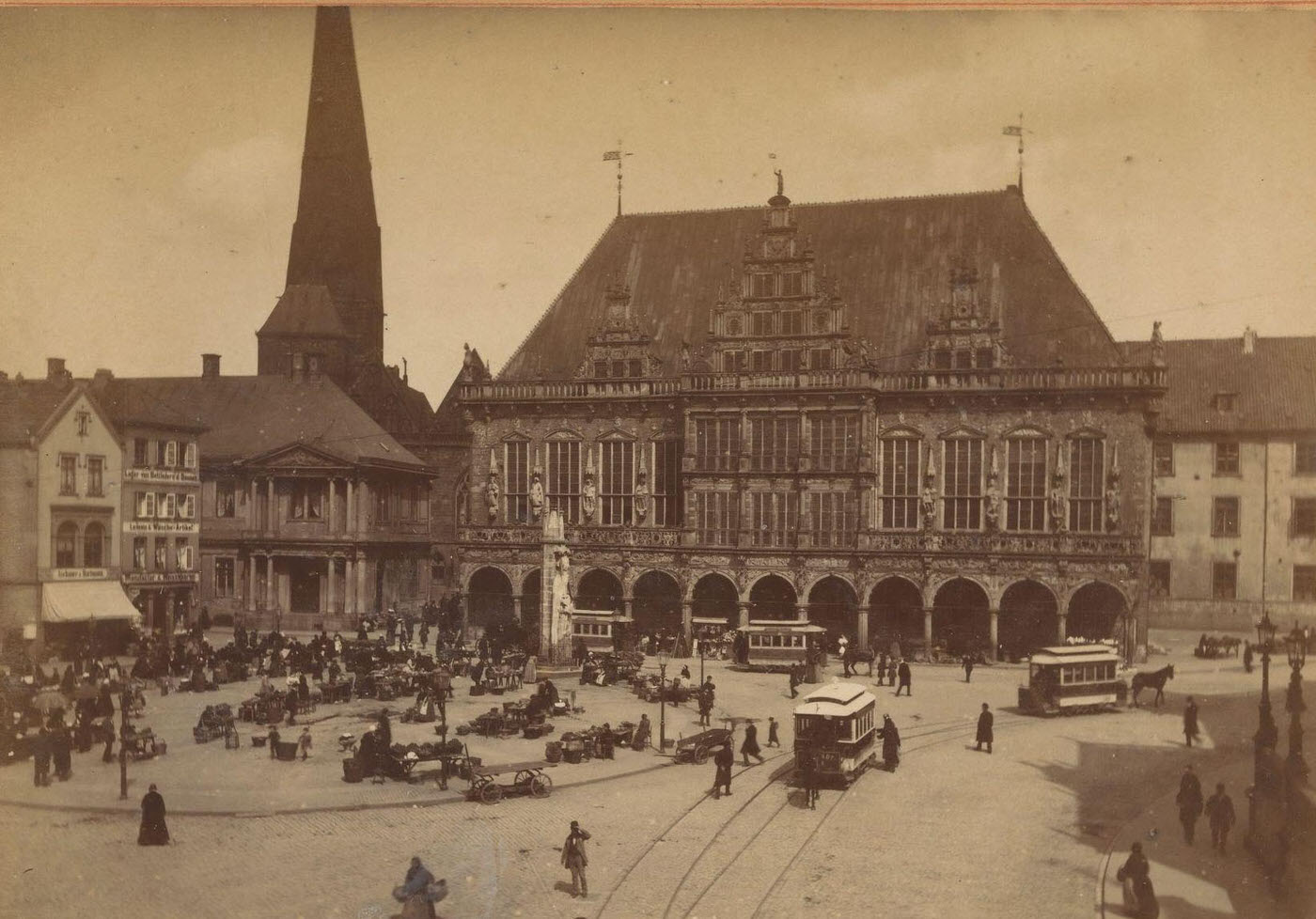 #62 View of Bremer Marktplatz with town hall, Bremen Town Hall, Bremen, 1900.