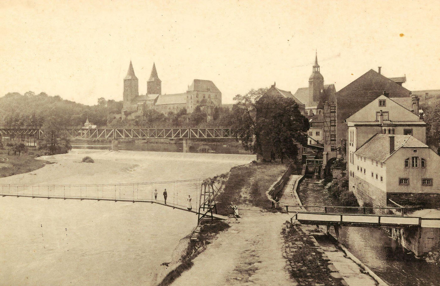 #81 Bridges in Rochlitz, Schloss Rochlitz, Zwickauer Mulde, 1900s, Germany.