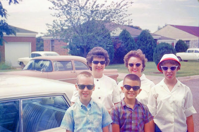#13 1950s Family with Sunglasses