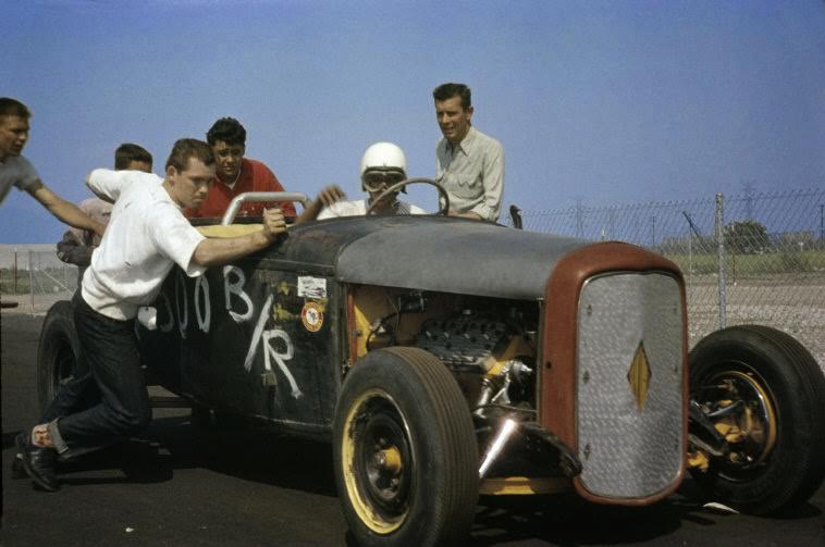 #66 Car Race, USA, 1953