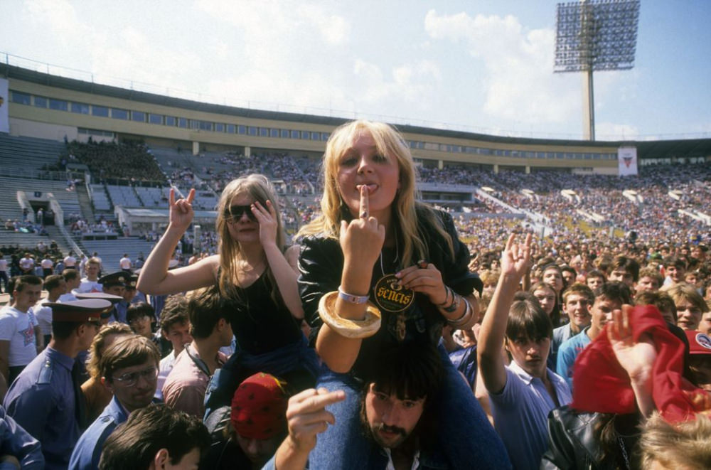 #3 Fans at the Moscow Music Peace Festival.