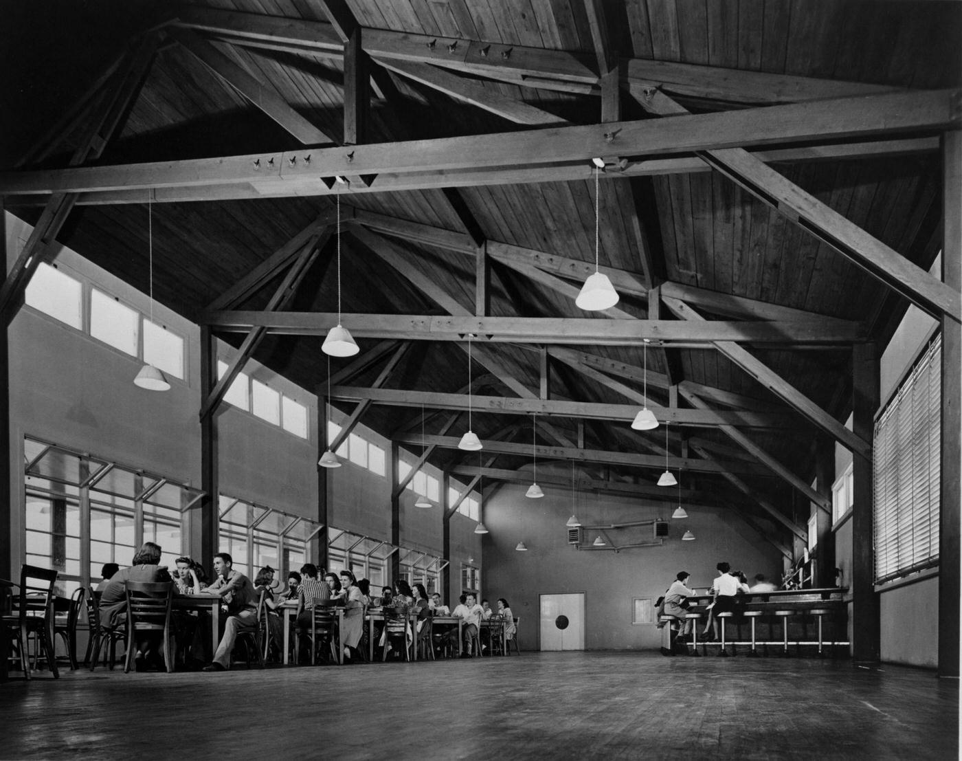 #34 Cafeteria in Oak Ridge School, Tennessee, 1944.