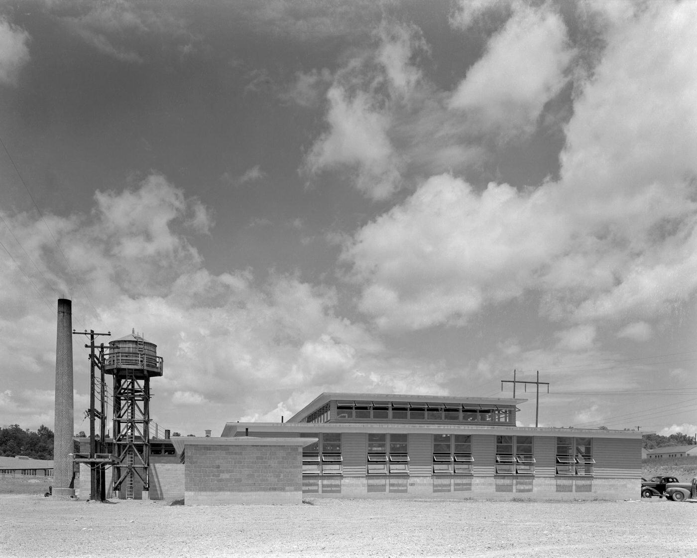 #50 Building in Oak Ridge, Tennessee, 1944.