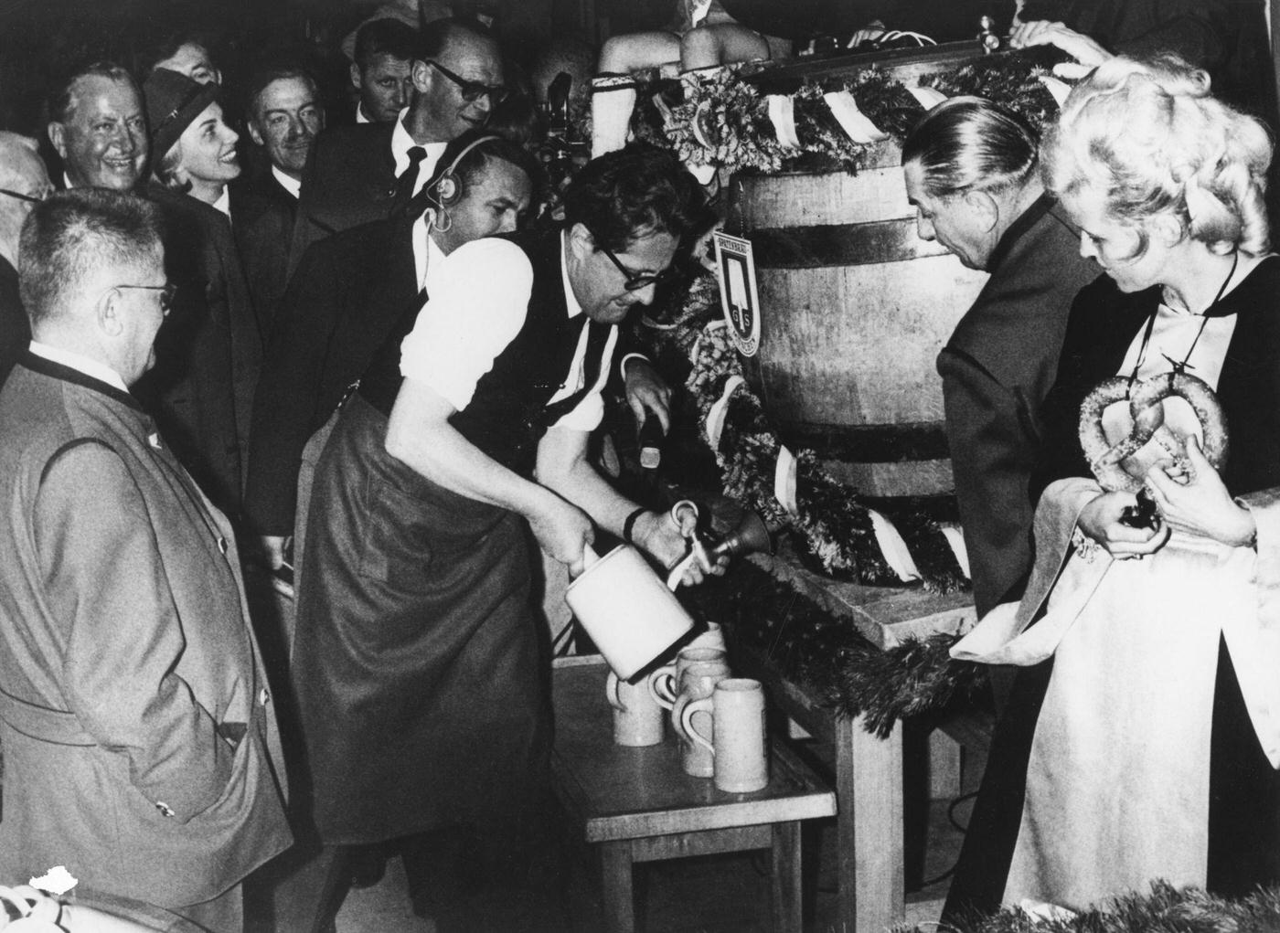 #40 Oktoberfest opening in Munich. 1966.