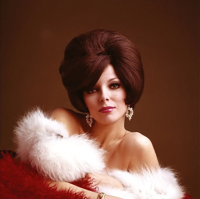 #18 Joan Collins, 1965