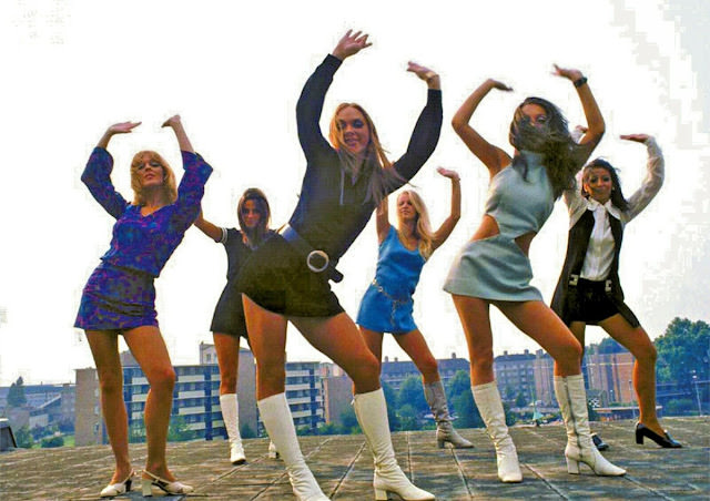 Discover Pan’s People: The Dance Phenomenon of the ’70s British TV – Dive into Exclusive, Vintage Photos