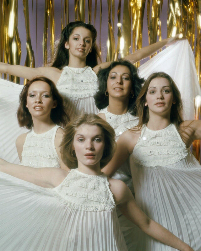 Discover Pan’s People: The Dance Phenomenon of the ’70s British TV – Dive into Exclusive, Vintage Photos