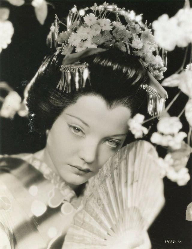 Sylvia Sidney and Her Unforgettable Performance in “Madame Butterfly” 1932 Movies &; TV