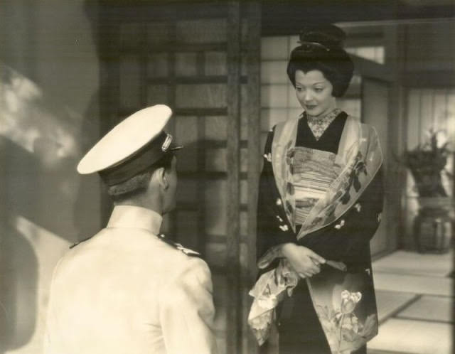 Sylvia Sidney and Her Unforgettable Performance in “Madame Butterfly” 1932 Movies &; TV