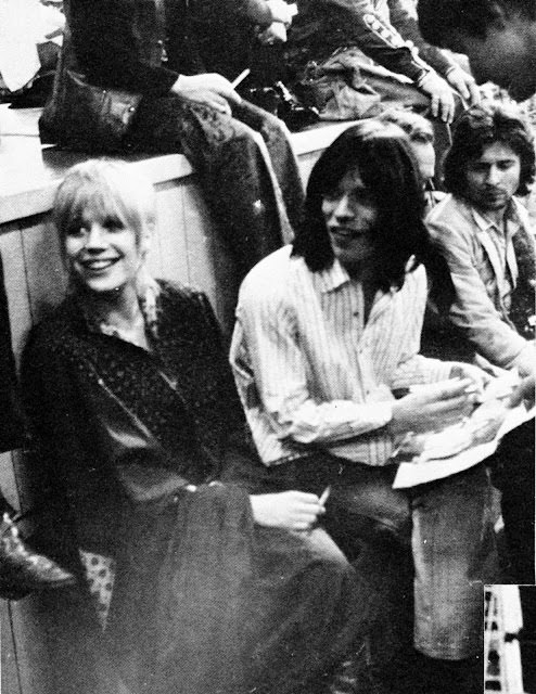 A Nostalgic Dive into the photos from The Rolling Stones Rock N’ Roll Circus Music