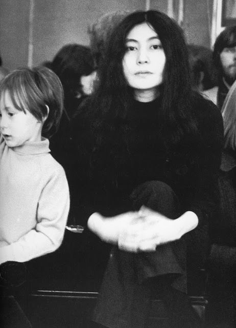A Nostalgic Dive into the photos from The Rolling Stones Rock N’ Roll Circus Music