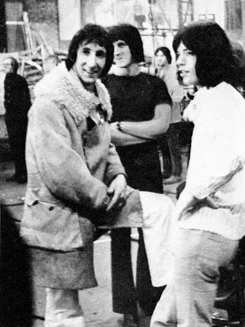 A Nostalgic Dive into the photos from The Rolling Stones Rock N’ Roll Circus Music