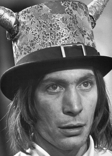 A Nostalgic Dive into the photos from The Rolling Stones Rock N’ Roll Circus Music